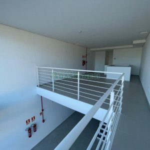 Loja com 109m², no bairro Desvio Rizzo em Caxias do Sul para Alugar