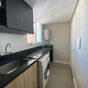 Apto Mobiliado com 144m², 3 dormitórios, 2 vagas, no bairro Cristo Redentor em Caxias do Sul para Alugar