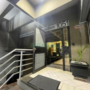 Sala com 60m², 3 vagas, no bairro Centro em Caxias do Sul para Comprar