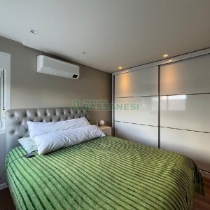 Apto Mobiliado com 82m², 2 dormitórios, 2 vagas, no bairro Vila Horn em Caxias do Sul para Alugar