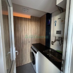 Apto Mobiliado com 82m², 2 dormitórios, 2 vagas, no bairro Vila Horn em Caxias do Sul para Alugar