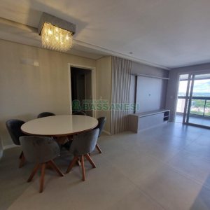 Apartamento com 110m², 3 dormitórios, 2 vagas, no bairro Petrópolis em Caxias do Sul para Alugar