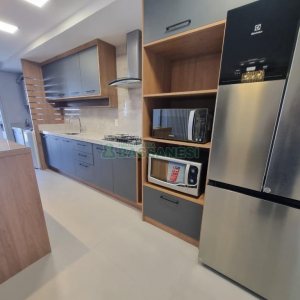 Apartamento com 110m², 3 dormitórios, 2 vagas, no bairro Petrópolis em Caxias do Sul para Alugar