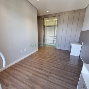 Apartamento com 110m², 3 dormitórios, 2 vagas, no bairro Petrópolis em Caxias do Sul para Alugar