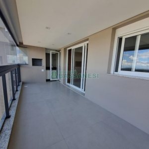 Apartamento com 110m², 3 dormitórios, 2 vagas, no bairro Petrópolis em Caxias do Sul para Alugar