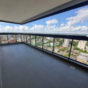 Apartamento com 110m², 3 dormitórios, 2 vagas, no bairro Petrópolis em Caxias do Sul para Alugar