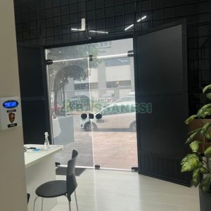 Loja com 60m², no bairro Pio X em Caxias do Sul para Alugar