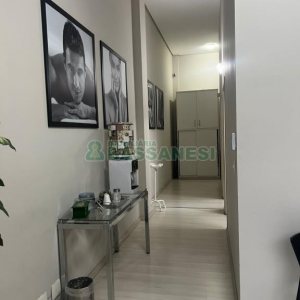 Loja com 60m², no bairro Pio X em Caxias do Sul para Alugar