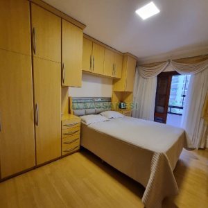 Apto Mobiliado com 132m², 3 dormitórios, 2 vagas, no bairro São Pelegrino em Caxias do Sul para Alugar