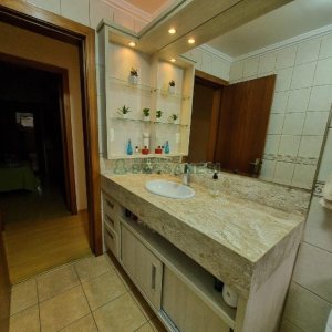 Apto Mobiliado com 132m², 3 dormitórios, 2 vagas, no bairro São Pelegrino em Caxias do Sul para Alugar