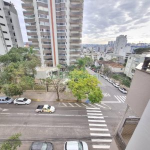 Apto Mobiliado com 132m², 3 dormitórios, 2 vagas, no bairro São Pelegrino em Caxias do Sul para Alugar
