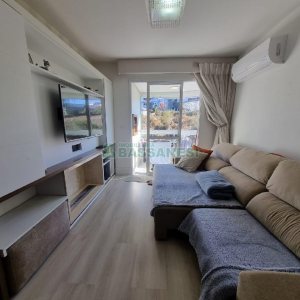 Apto Mobiliado com 90m², 2 dormitórios, 2 vagas, no bairro Cinqüentenário em Caxias do Sul para Alugar ou Comprar