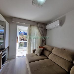 Apto Mobiliado com 90m², 2 dormitórios, 2 vagas, no bairro Cinqüentenário em Caxias do Sul para Alugar ou Comprar