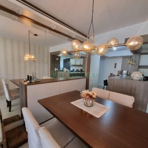 Apto Mobiliado com 90m², 2 dormitórios, 2 vagas, no bairro Cinqüentenário em Caxias do Sul para Alugar ou Comprar