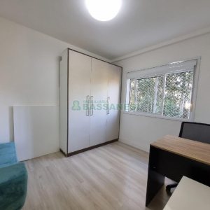 Apto Mobiliado com 90m², 2 dormitórios, 2 vagas, no bairro Cinqüentenário em Caxias do Sul para Alugar ou Comprar