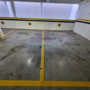 Apto Mobiliado com 90m², 2 dormitórios, 2 vagas, no bairro Cinqüentenário em Caxias do Sul para Alugar ou Comprar