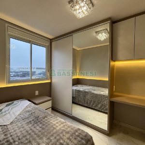 Apto Mobiliado com 55m², 2 dormitórios, 2 vagas, no bairro De Lazzer em Caxias do Sul para Alugar