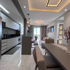 Apto Mobiliado com 55m², 2 dormitórios, 2 vagas, no bairro De Lazzer em Caxias do Sul para Alugar