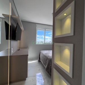 Apto Mobiliado com 55m², 2 dormitórios, 2 vagas, no bairro De Lazzer em Caxias do Sul para Alugar