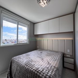 Apto Mobiliado com 55m², 2 dormitórios, 2 vagas, no bairro De Lazzer em Caxias do Sul para Alugar