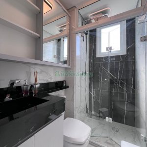 Apto Mobiliado com 55m², 2 dormitórios, 2 vagas, no bairro De Lazzer em Caxias do Sul para Alugar