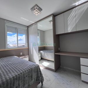 Apto Mobiliado com 55m², 2 dormitórios, 2 vagas, no bairro De Lazzer em Caxias do Sul para Alugar