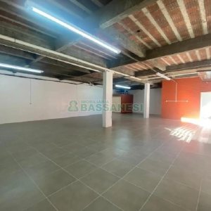 Pavilhão com 145m², 2 vagas, no bairro Bela Vista em Caxias do Sul para Alugar