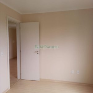 Apartamento com 56m², 2 dormitórios, 1 vaga, no bairro Salgado Filho em Caxias do Sul para Comprar