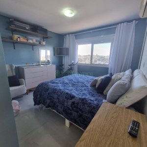 Apartamento com 80m², 2 dormitórios, 1 vaga, no bairro Charqueadas em Caxias do Sul para Comprar