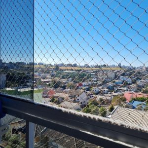 Apartamento com 80m², 2 dormitórios, 1 vaga, no bairro Charqueadas em Caxias do Sul para Comprar