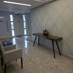 Apartamento com 80m², 2 dormitórios, 1 vaga, no bairro Charqueadas em Caxias do Sul para Comprar