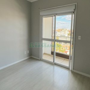 Apartamento com 100m², 3 dormitórios, 6 vagas, no bairro De Lazzer em Caxias do Sul para Comprar