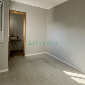 Apartamento com 100m², 3 dormitórios, 6 vagas, no bairro De Lazzer em Caxias do Sul para Comprar