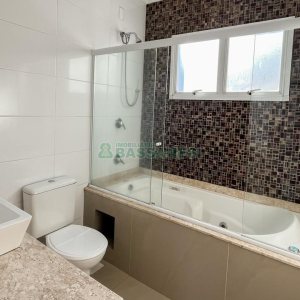 Apartamento com 100m², 3 dormitórios, 6 vagas, no bairro De Lazzer em Caxias do Sul para Comprar