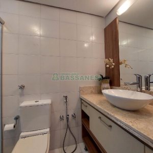 Apto Mobiliado com 99m², 3 dormitórios, 2 vagas, no bairro Pio X em Caxias do Sul para Alugar ou Comprar