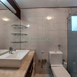 Apto Mobiliado com 99m², 3 dormitórios, 2 vagas, no bairro Pio X em Caxias do Sul para Alugar ou Comprar