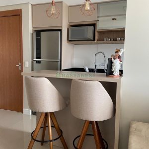 Apto Mobiliado com 64m², 2 dormitórios, 1 vaga, no bairro Jardelino Ramos em Caxias do Sul para Comprar