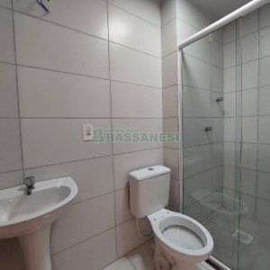 Apartamento com 49m², 2 dormitórios, 1 vaga, no bairro Nossa Senhora do Rosário em Caxias do Sul para Alugar