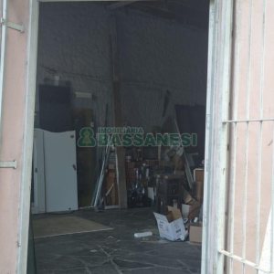 Casa com 168m², 2 dormitórios, 1 vaga, no bairro Centro em Caxias do Sul para Comprar