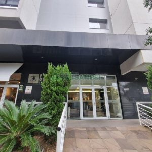 Sala com 33m², no bairro Centro em Caxias do Sul para Alugar ou Comprar