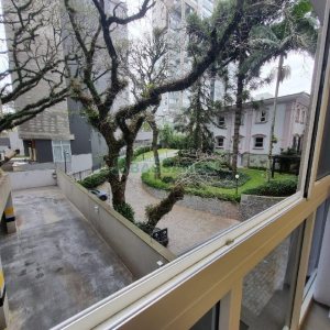 Sala com 33m², no bairro Centro em Caxias do Sul para Alugar ou Comprar