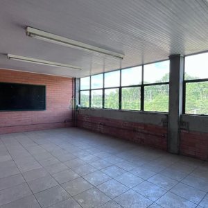 Pavilhão com 2032m², no bairro Ana Rech em Caxias do Sul para Alugar