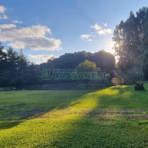 Chácara com 300m², 4 dormitórios, no bairro Fazenda Souza em Caxias do Sul para Comprar