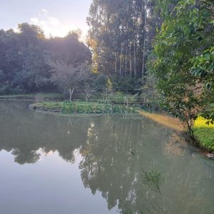 Chácara com 300m², 4 dormitórios, no bairro Fazenda Souza em Caxias do Sul para Comprar