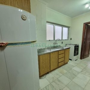 Apto Mobiliado com 130m², 3 dormitórios, 1 vaga, no bairro Lourdes em Caxias do Sul para Comprar