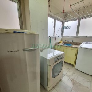 Apto Mobiliado com 130m², 3 dormitórios, 1 vaga, no bairro Lourdes em Caxias do Sul para Comprar