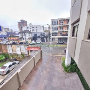 Apto Mobiliado com 130m², 3 dormitórios, 1 vaga, no bairro Lourdes em Caxias do Sul para Comprar