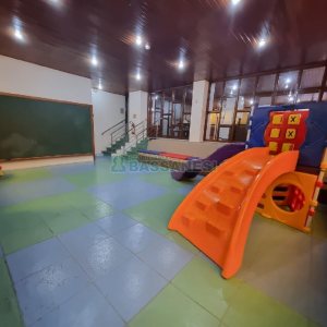 Apto Mobiliado com 130m², 3 dormitórios, 1 vaga, no bairro Lourdes em Caxias do Sul para Comprar