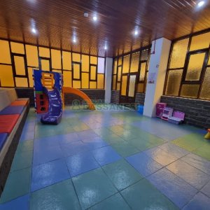 Apto Mobiliado com 130m², 3 dormitórios, 1 vaga, no bairro Lourdes em Caxias do Sul para Comprar