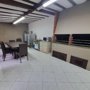 Apto Mobiliado com 130m², 3 dormitórios, 1 vaga, no bairro Lourdes em Caxias do Sul para Comprar